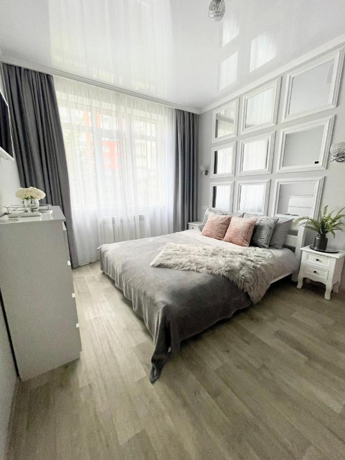 Apartment Studio Paris 92 Irpin Extérieur photo